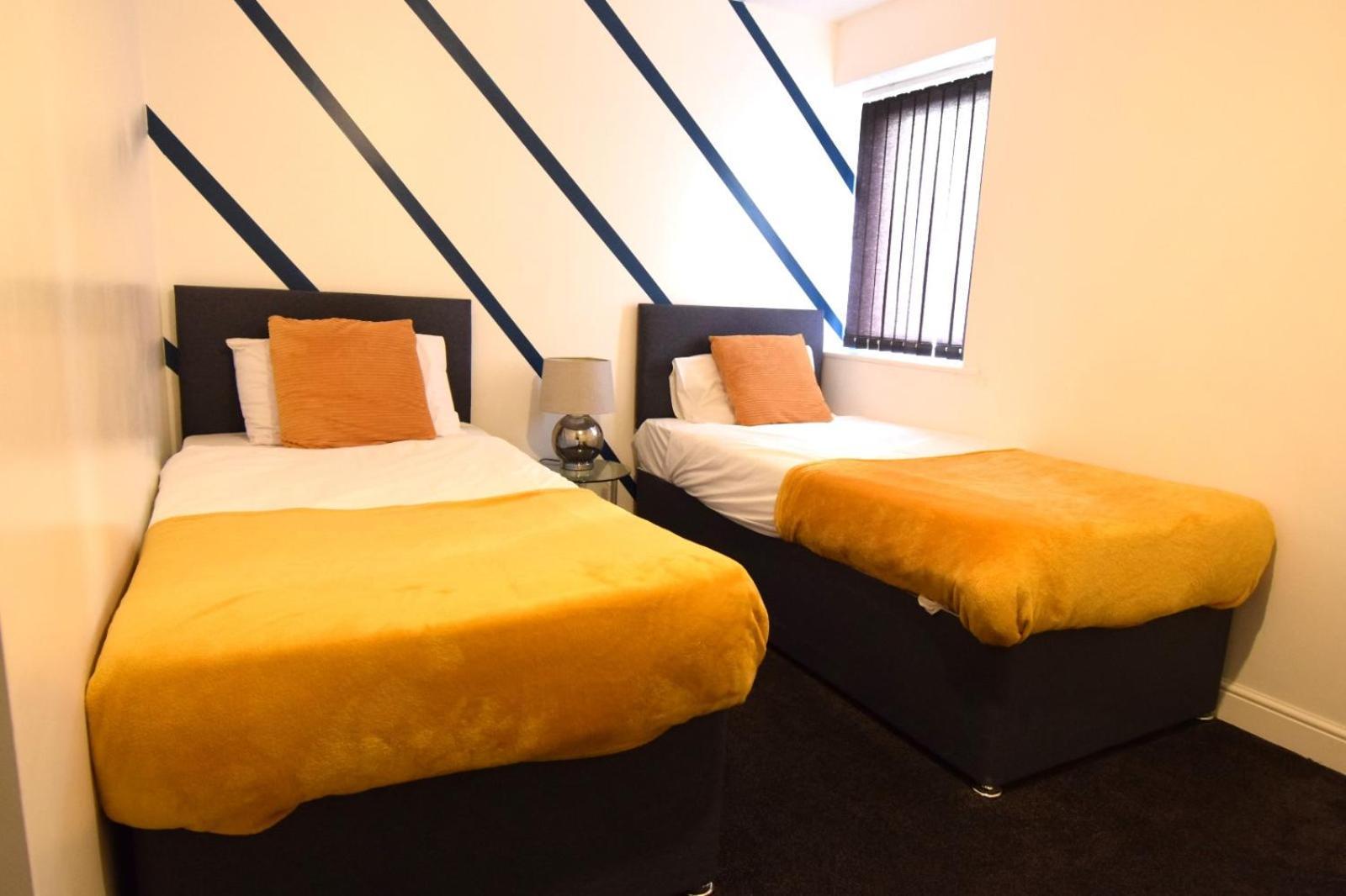 Oyo Victoria Apartments ミドルズブラ エクステリア 写真